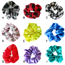 Load image into Gallery viewer, Hair Scrunchies
